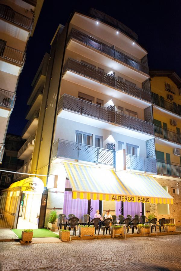 Albergo Paris ซอตโตมารีนา ภายนอก รูปภาพ